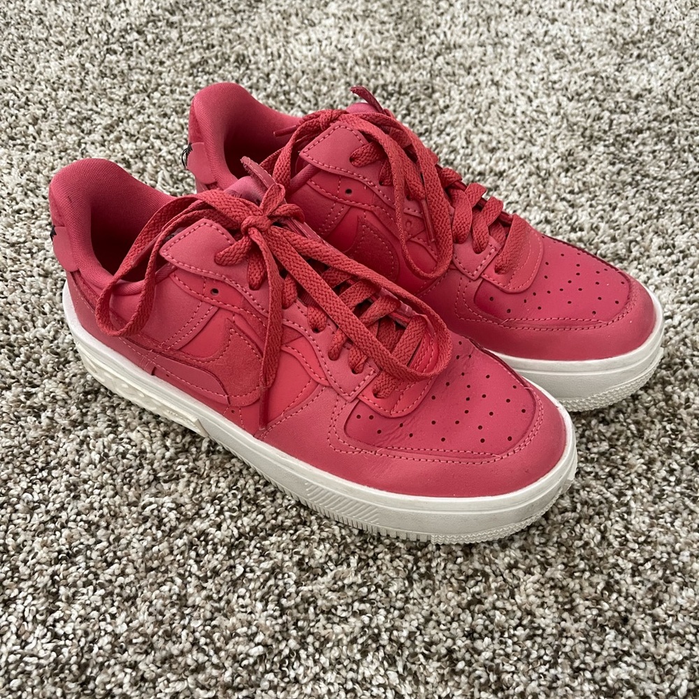 Women’s Nike Sneakers